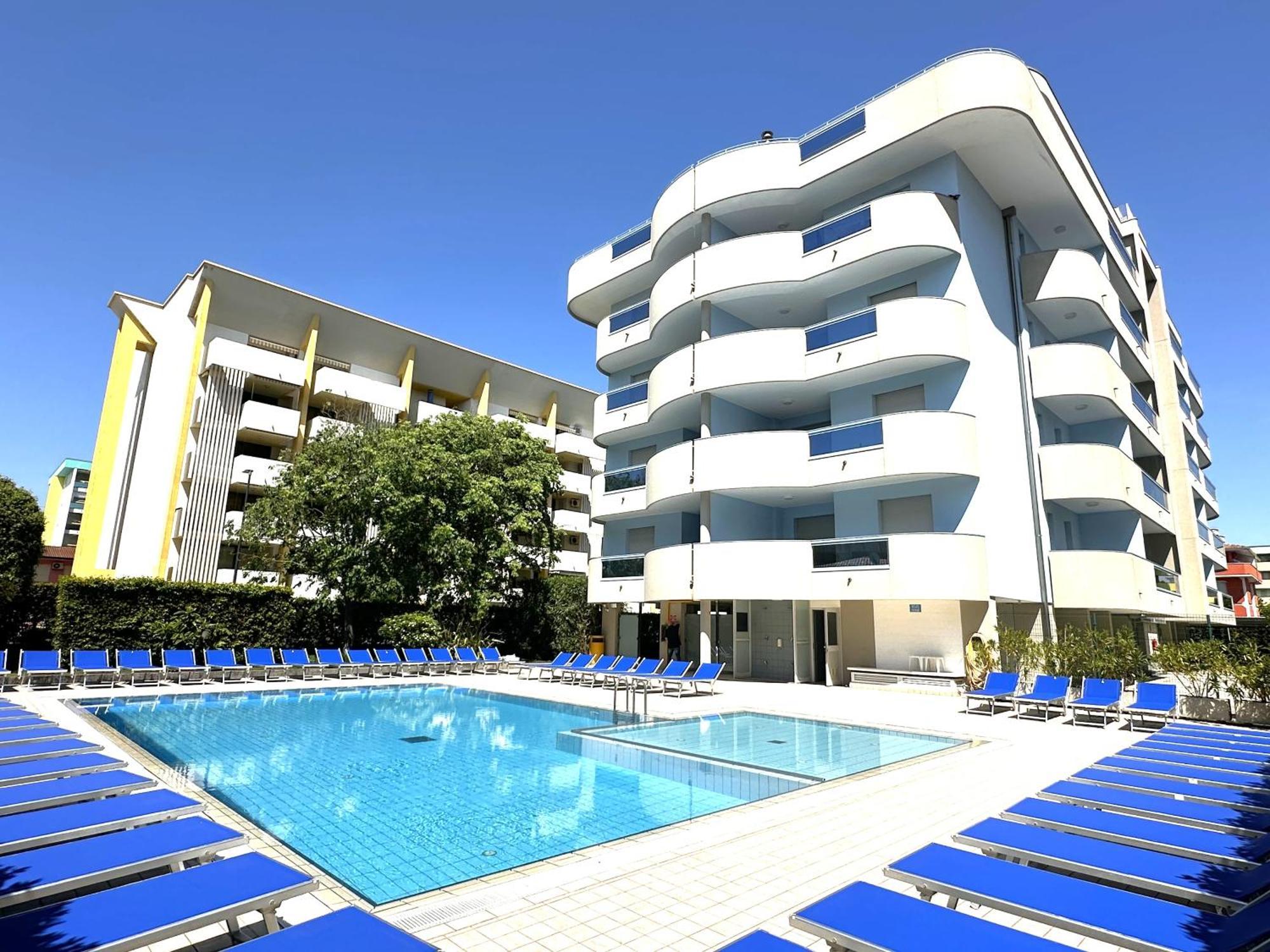 Residence Eurostar Bibione Eksteriør bilde