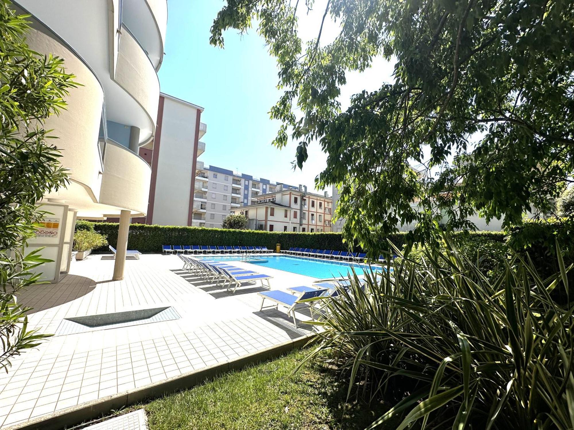 Residence Eurostar Bibione Eksteriør bilde