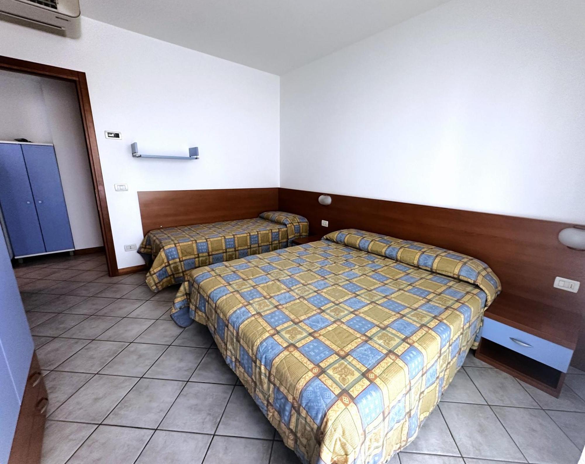 Residence Eurostar Bibione Eksteriør bilde